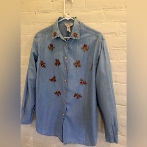 Vintage 90s Van Heusen Women's Long Sleeve Denim Button Up Shirt Size Medium